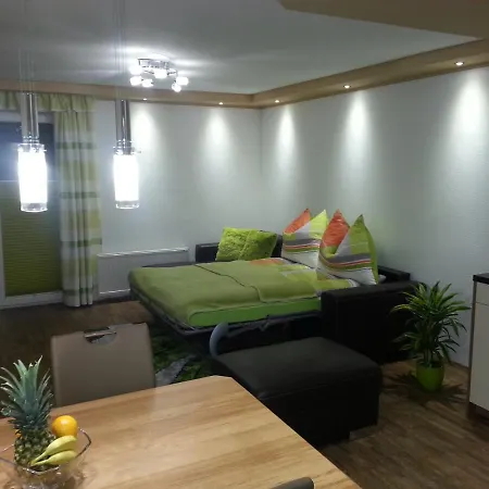 4 Jahreszeiten Тамсвег